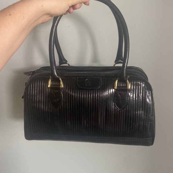 - Etienne Aigner Vintage leather bag - Picture 1 of 3